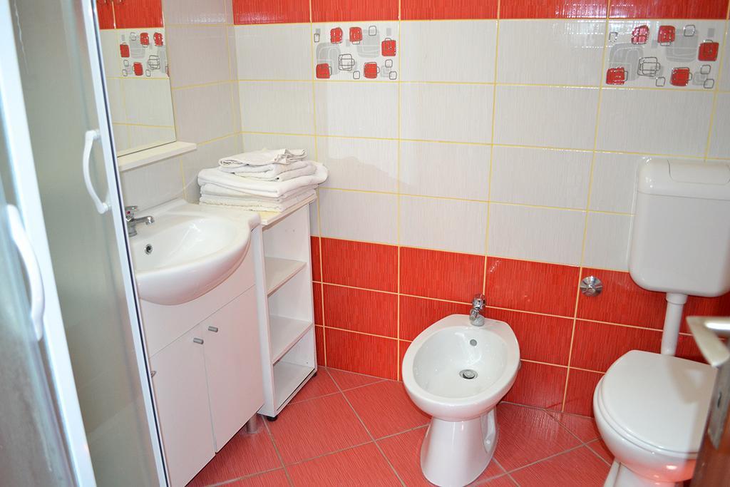 Apartmani Delfin Grebaštica 外观 照片