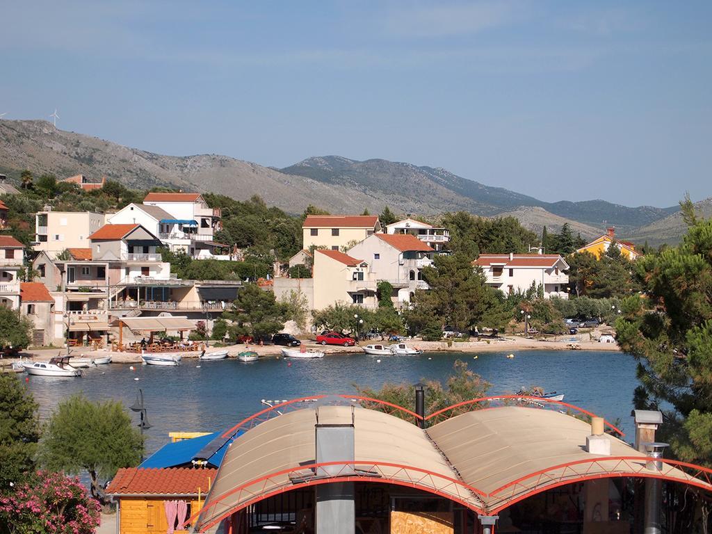 Apartmani Delfin Grebaštica 外观 照片