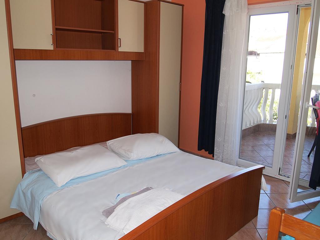 Apartmani Delfin Grebaštica 外观 照片