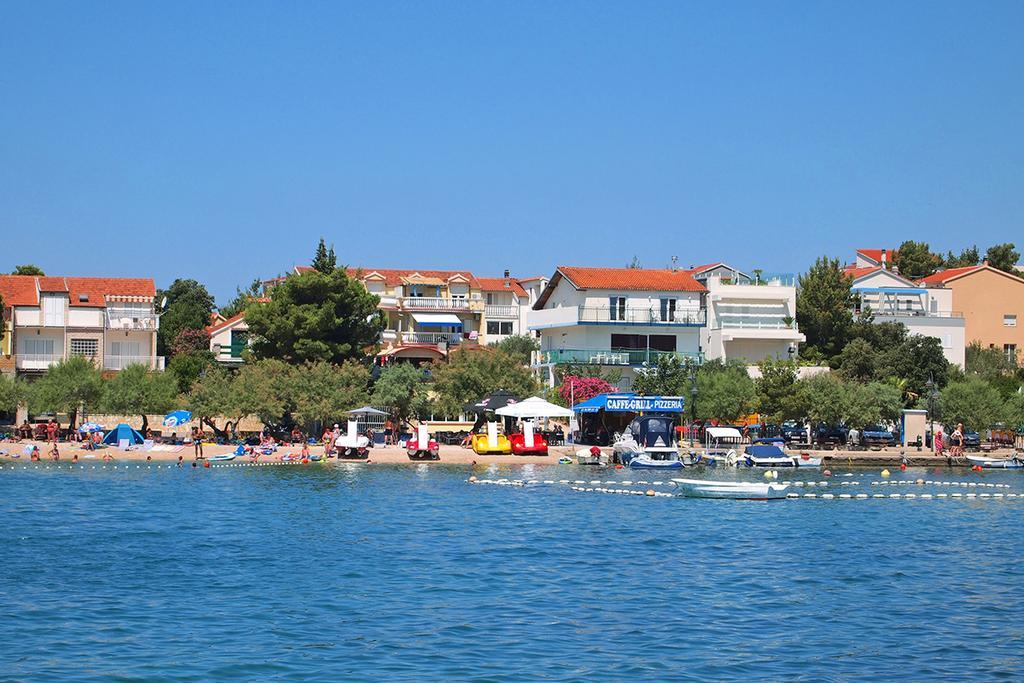 Apartmani Delfin Grebaštica 外观 照片